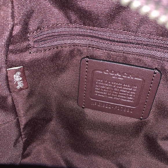 Coach - Picture 13 of 15